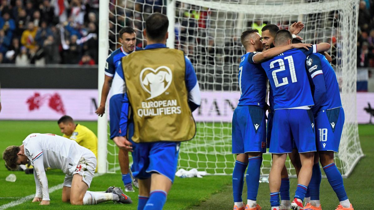 Schranz rozhodl o výhře Slovenska a hned musel střídat: Na nějakou dobu jsem mimo